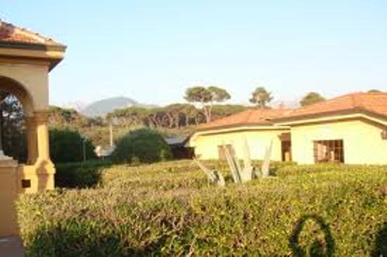 Ostello Apuano Marina Di Carrara Exterior foto